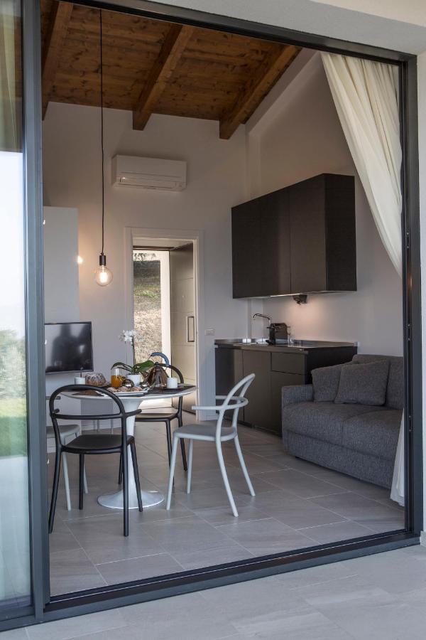 La Maggiolina Country House Montelabbate Kültér fotó