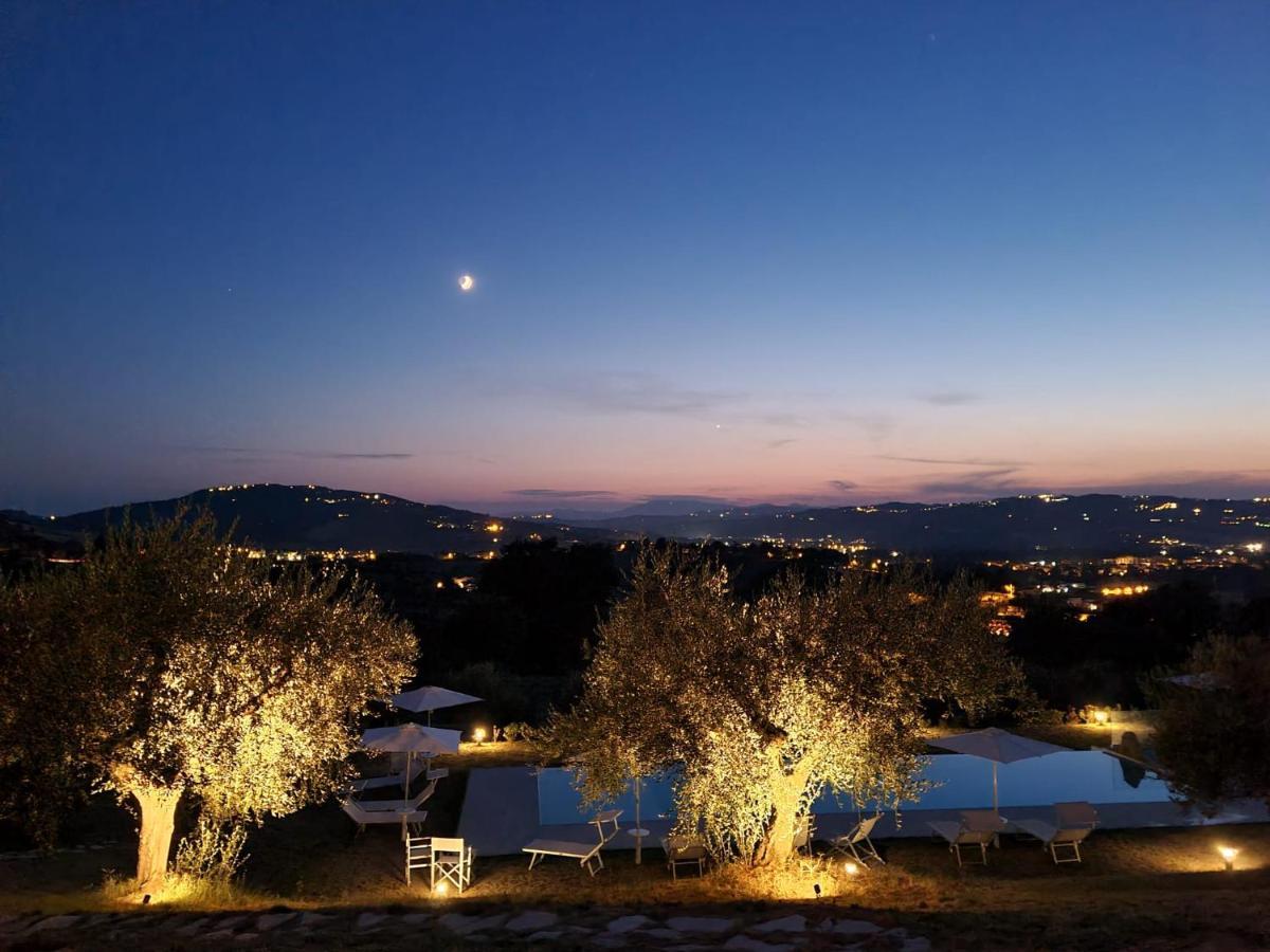 La Maggiolina Country House Montelabbate Kültér fotó