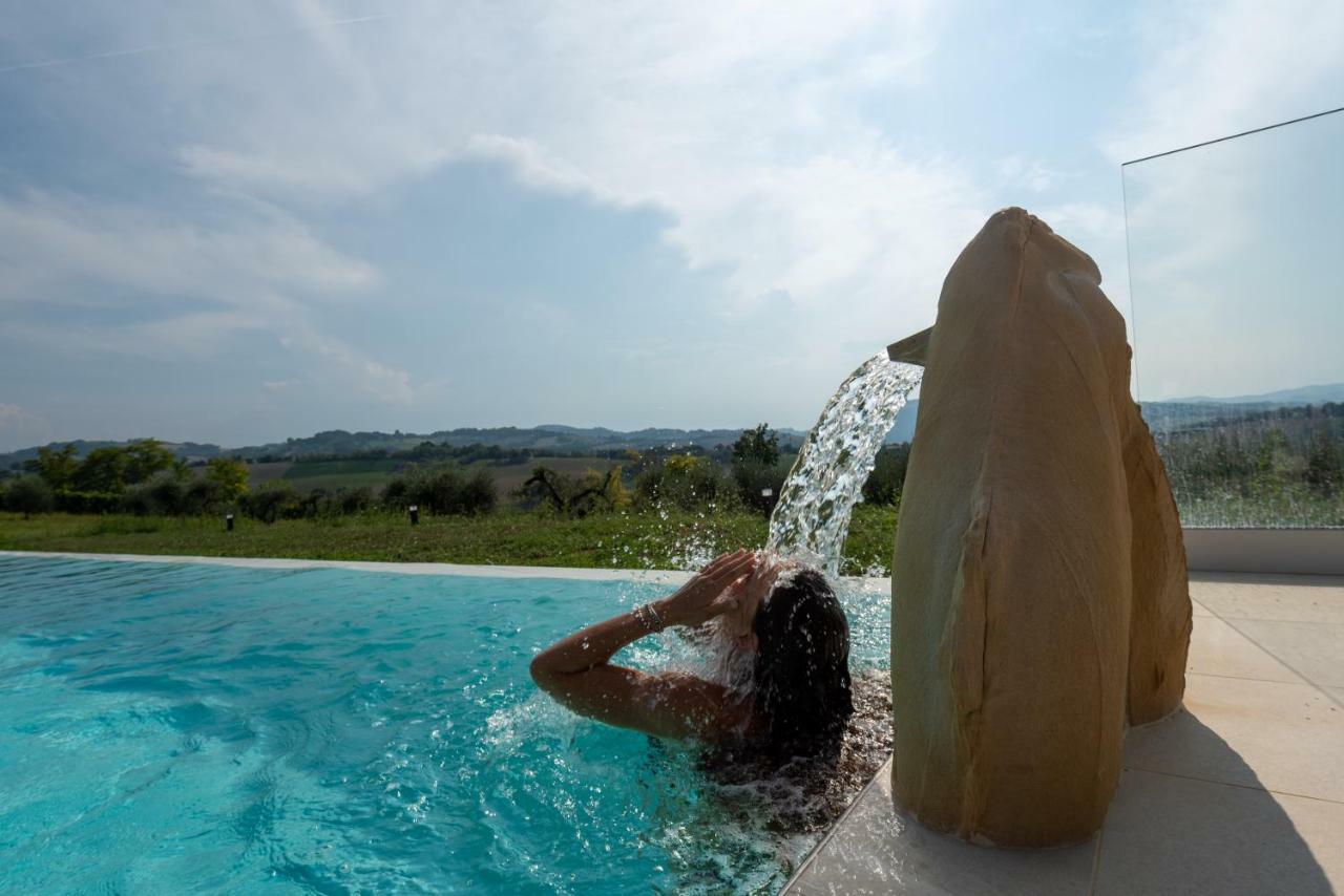 La Maggiolina Country House Montelabbate Kültér fotó