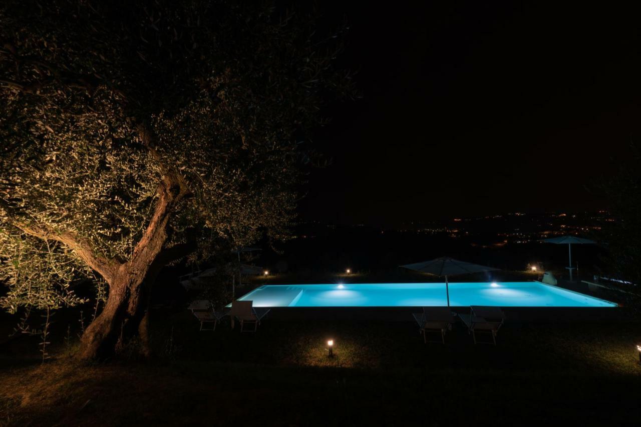 La Maggiolina Country House Montelabbate Kültér fotó