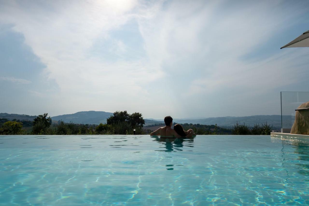 La Maggiolina Country House Montelabbate Kültér fotó